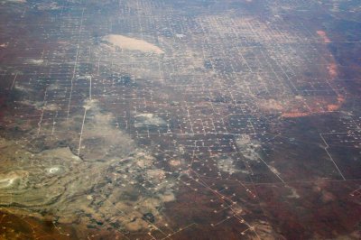 <B>Empty Oil Fields</B> <BR><FONT SIZE=2>Texas - February - 2003</FONT>