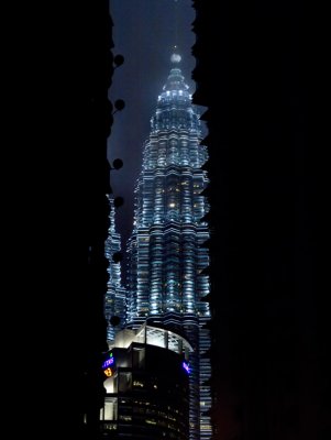 Night Light  Petronas Twin Towers, Kuala Lumpur, Malaysia - September 2007