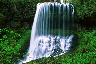 g3/61/546161/3/54832734.middle_north_falls_apr2002.jpg