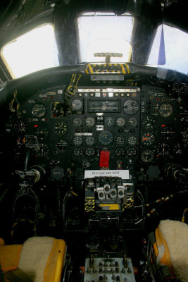 XM594 (Newark)