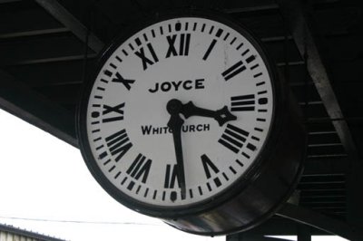 Clock from Stalybridge Station 1