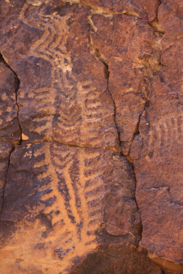 Petroglyphs in Utah-4458.jpg