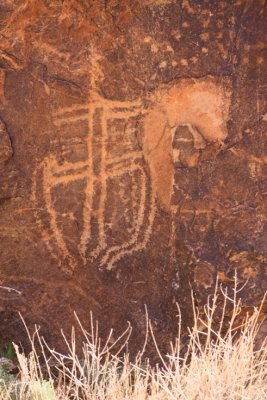 Petroglyphs in Utah-4426.jpg