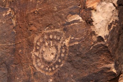 Petroglyphs in Utah-4405.jpg