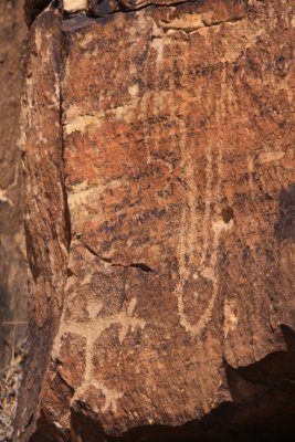 Petroglyphs in Utah-4403.jpg