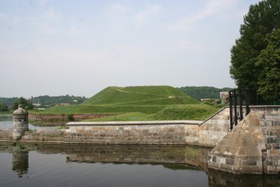 Fortifications axes