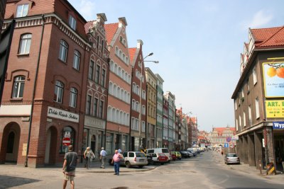 Long Market Str