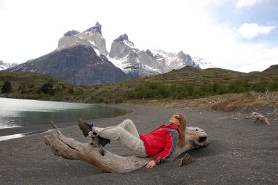 Descansando en Torres del Paine, Chile