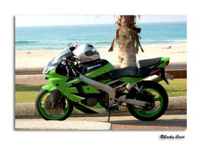 Motorcycle on the beach.
1/500s f/7.1 at 70.0mm