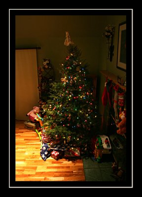 The tree and presents await Christmas morning