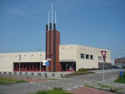 Leeuwarden, geref kerk vrijgem De Morgenster [004], 2008.jpg