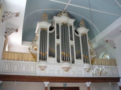 Winsum, NH kerk orgel [004], 2008.jpg