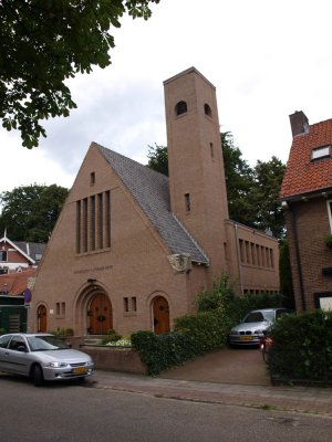 Hilversum, ev luth kerk 2, 2008.jpg