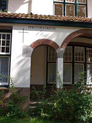 Hilversum, pinkstergem Elim 2, 2008.jpg