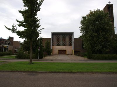 Hilversum, voorm RK kerk   , 2008.jpg