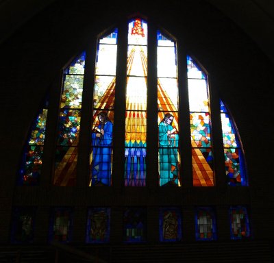 Hilversum, voorm vrijz prot kerk raam 2, 2008.jpg