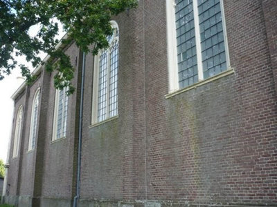 Dirkshorn, NH kerk zijkant [004], 2008.jpg
