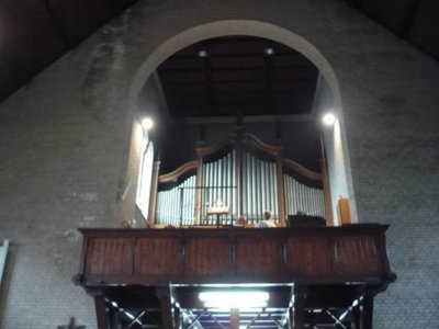 Wieringerwerf, RK kerk orgel (bouwer M Vermeulen) [004], 2008.jpg