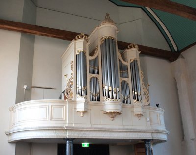 Giessen-Oudekerk, NH kerk orgel 11, 2008.jpg