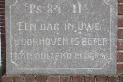 Drachten, PKN Zuiderkerk gevelsteen [004], 2009.jpg