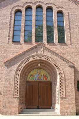 Bussum, RK h Mariakerk entree 11, 2009.jpg