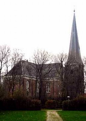 Holwerd, NH kerk st Willibrorduskerk.jpg