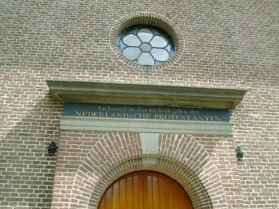 Beuningen, PKN kerk 3 [022}, 2009.jpg