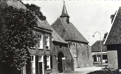 Bronkhorst, Kasteelweg met kapel, circa 1960