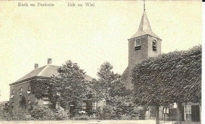 Eck en Wiel, NH kerk en pastorie, circa 1920