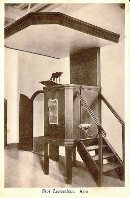 Poederoijen, Kerk interieur Slot Loevestein
