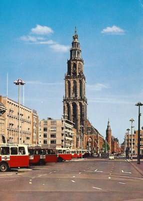 Groningen, Martinitoren met Grote Markt, circa 1970