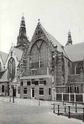 Amsterdam, Oude Kerk zuidzijde, circa 1980