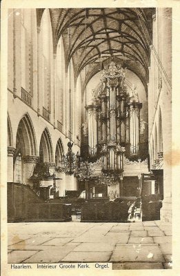 Haarlem, interieur Grote Kerk, circa 1920