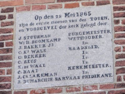 Ilpendam, NH kerk steen 2