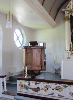 Krommenie, oud kath kerk preekstoel, 2007