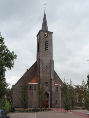 Ursem, RK kerk, 2007.jpg