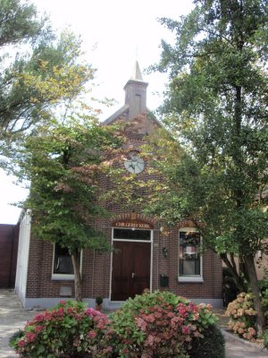 Westzaan, chr geref kerk2, 2007.jpg