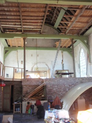 Wijdenes, NH kerk interieur, 2007.jpg