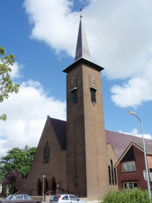 Zwaag, RK kerk, 2007
