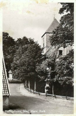 Hellendoorn, NH kerk, circa 1950.jpg