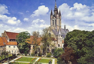 Delft, prot gem Oude Kerk met Princenhof 2