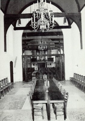 Heinenoord, NH kerk interieur.jpg