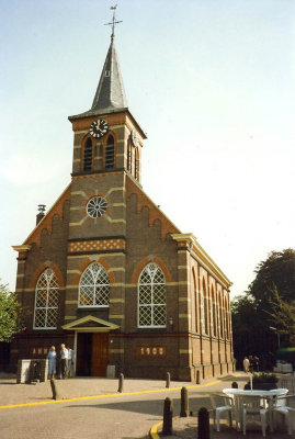 Schelluinen, NH kerk, 1991.jpg