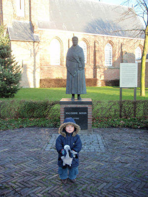 Biggekerke, voor de prot kerk2, 2007.jpg