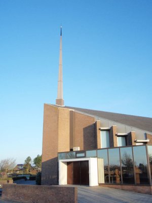 Oostkapelle, Saronkerk geref gem, 2007.jpg