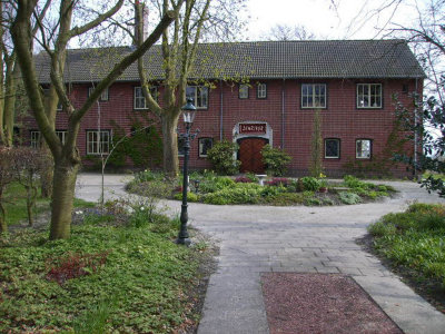 Uithuizen, Zen River Boeddhistisch centrum [008], 2008.jpg