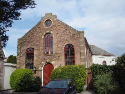 Sassenheim, voormalige geref kerk 2, 2008.jpg
