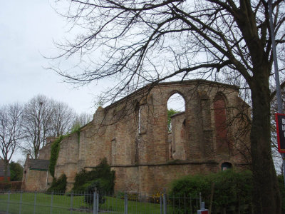 Oude Niedorp, ruine prot kerk, 2008.jpg