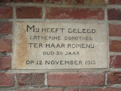 Voorhout, prot kerk steen, 2008.jpg