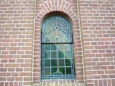 Donkerbroek, geref kerk raam [004], 2008